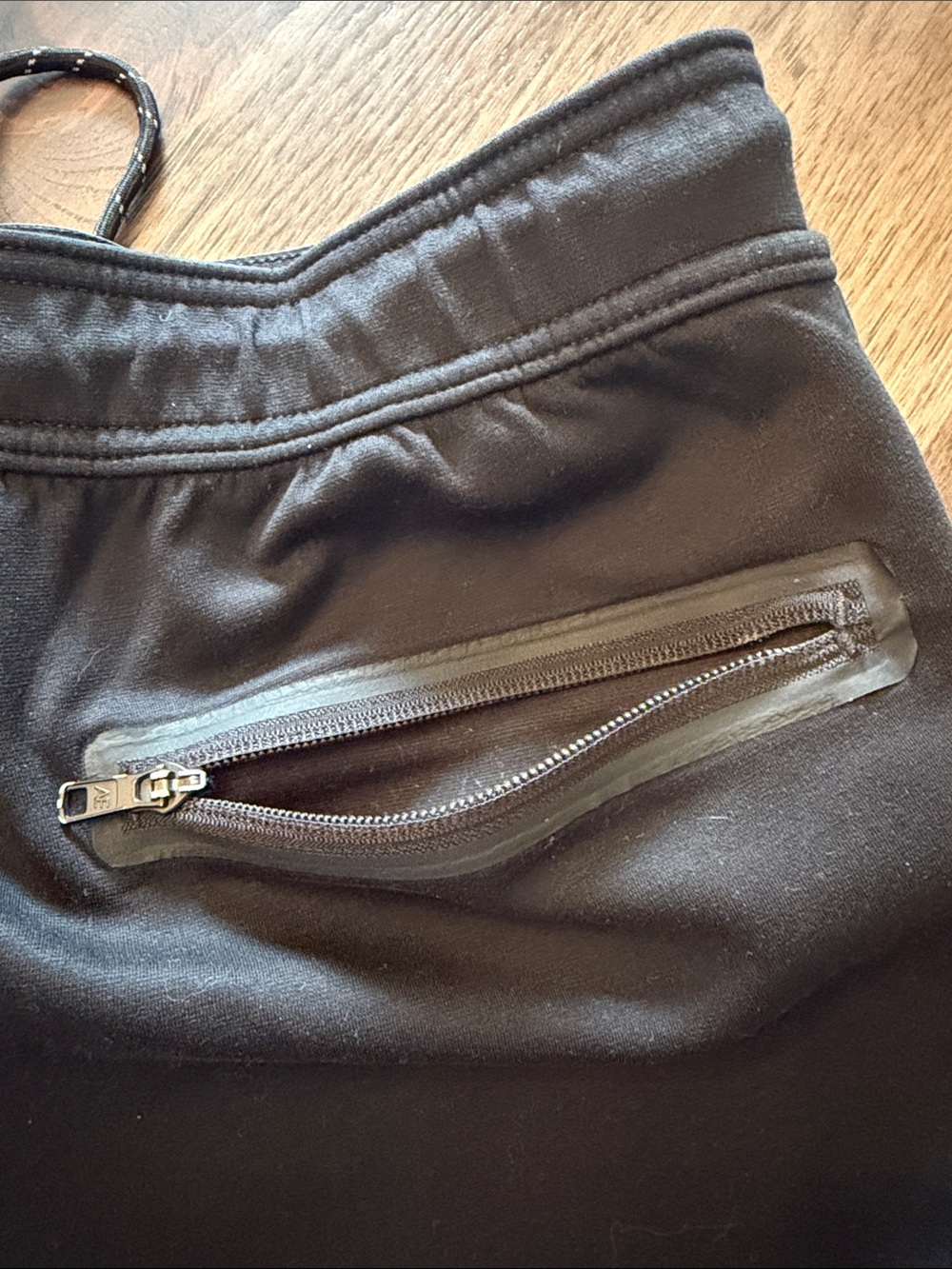 American Eagle Men's Small Black Joggers - Picture 5 of 10